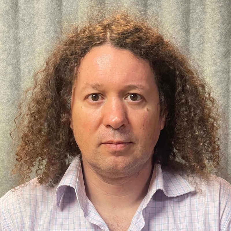 Ovidiu Vanghele (RO)